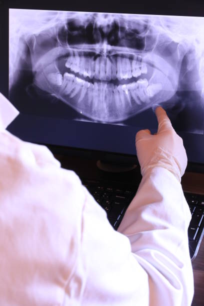 Best Emergency Dental Services for Seniors in Hanscom Af, MA